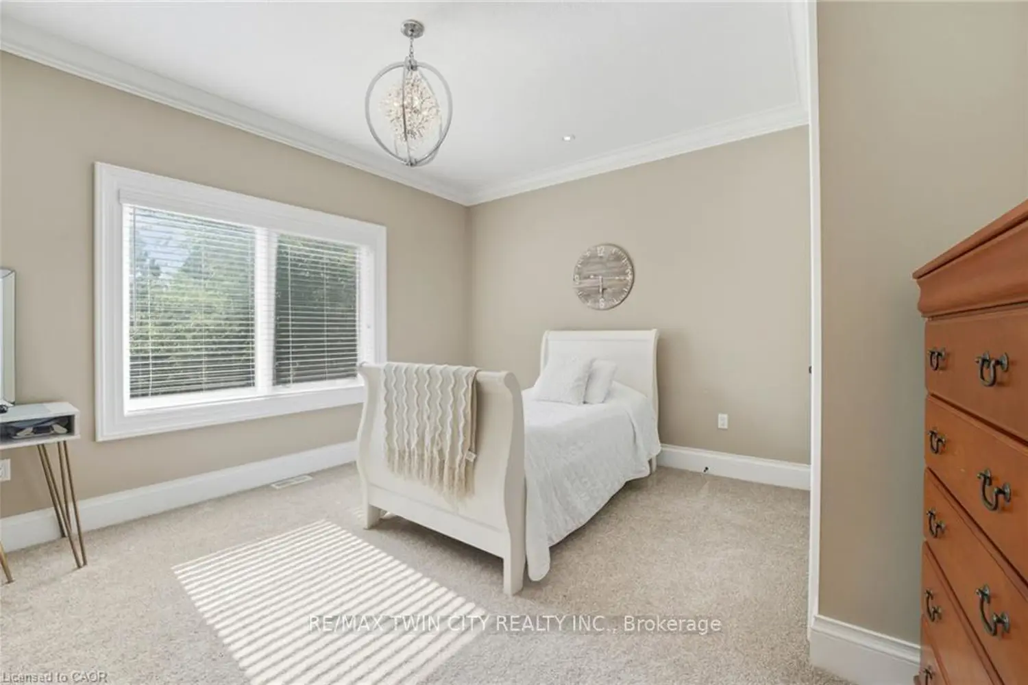 Additional image 16 of 855 Avenue Road