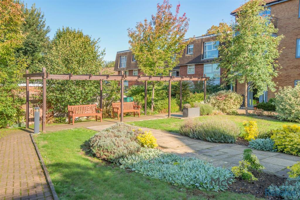 Additional image 11 of London Road, St. Albans