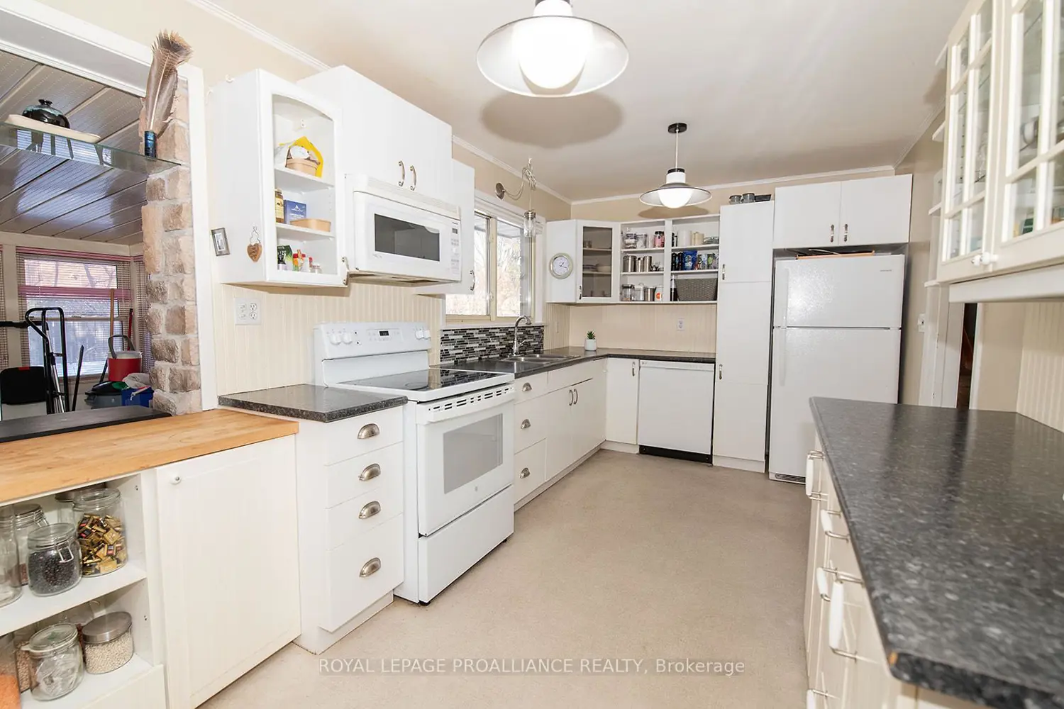 Additional image 8 of 26 Plaza Square