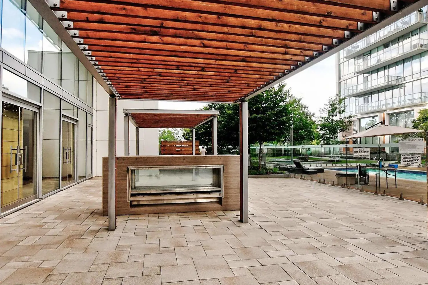 Additional image 19 of 29 Queens Quay 401