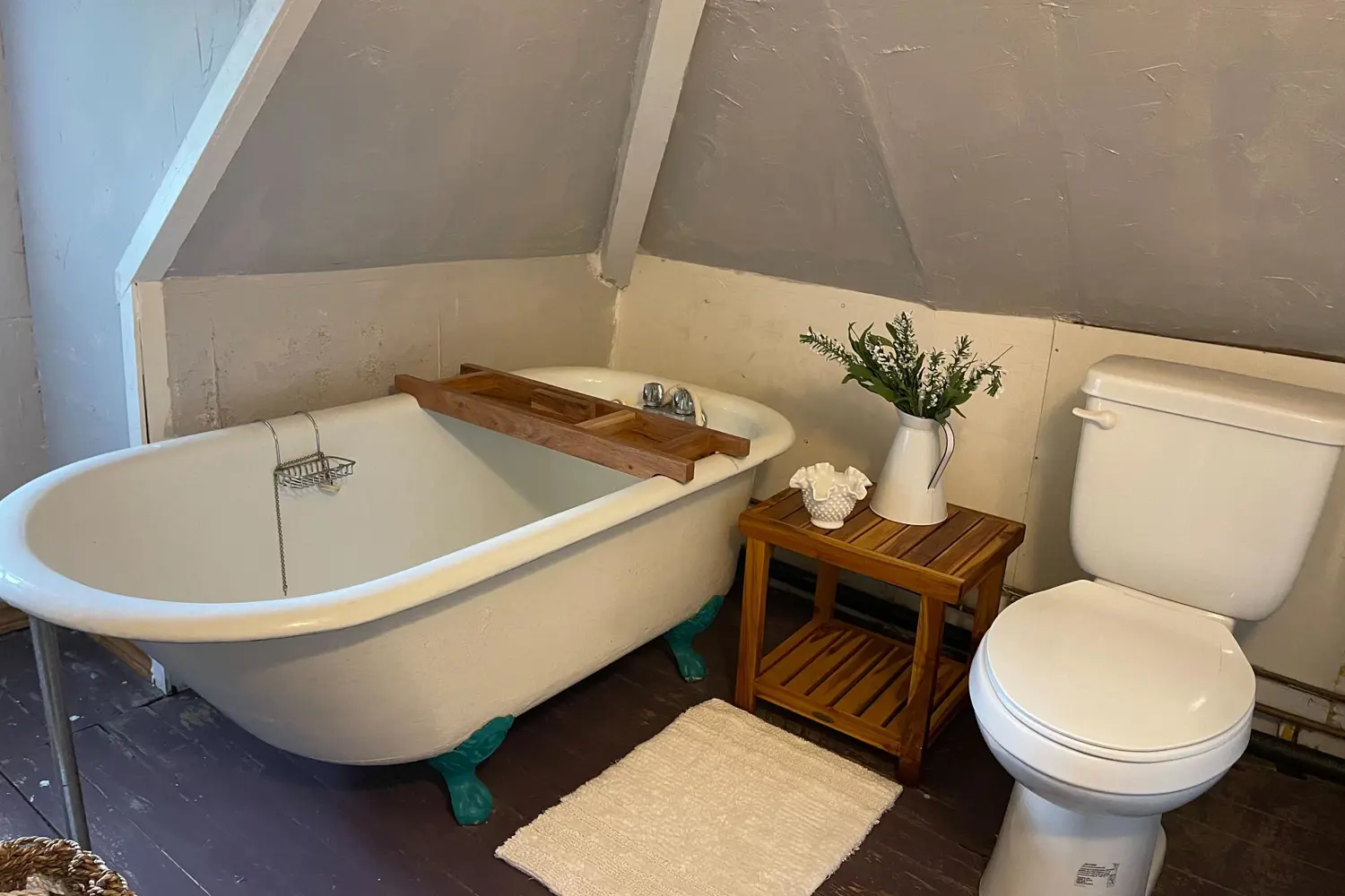 Additional image 16 of 147 Dufferin Street