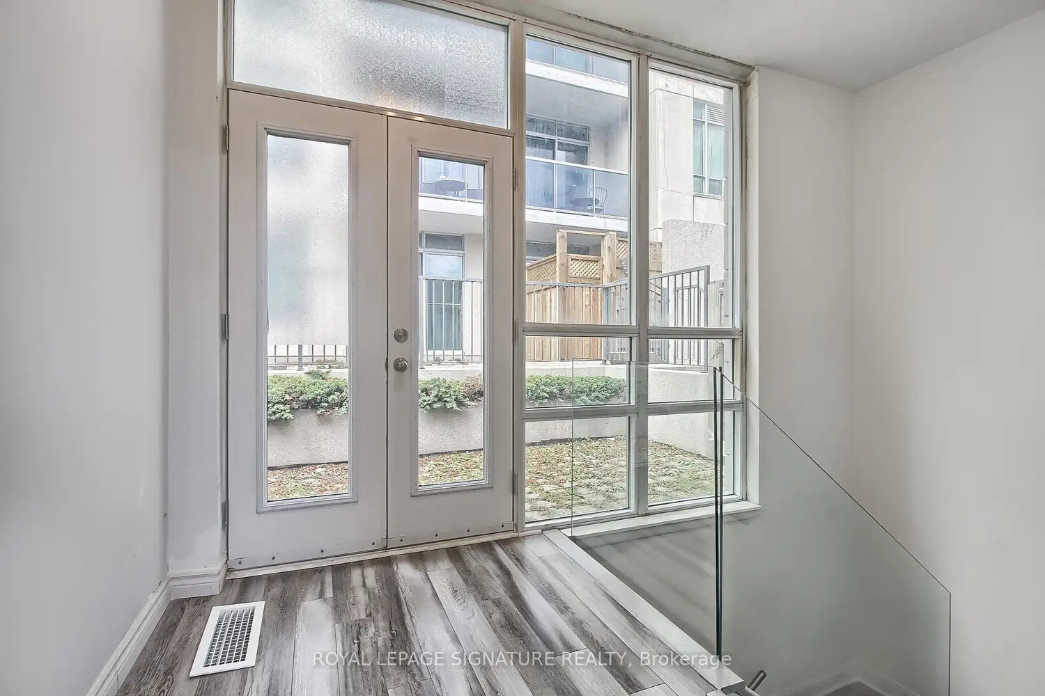 Additional image 15 of 90 Absolute Avenue 104