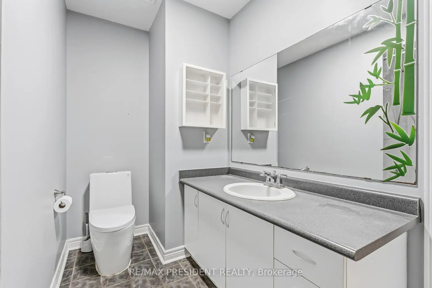 Additional image 11 of 7031 Graydon Court