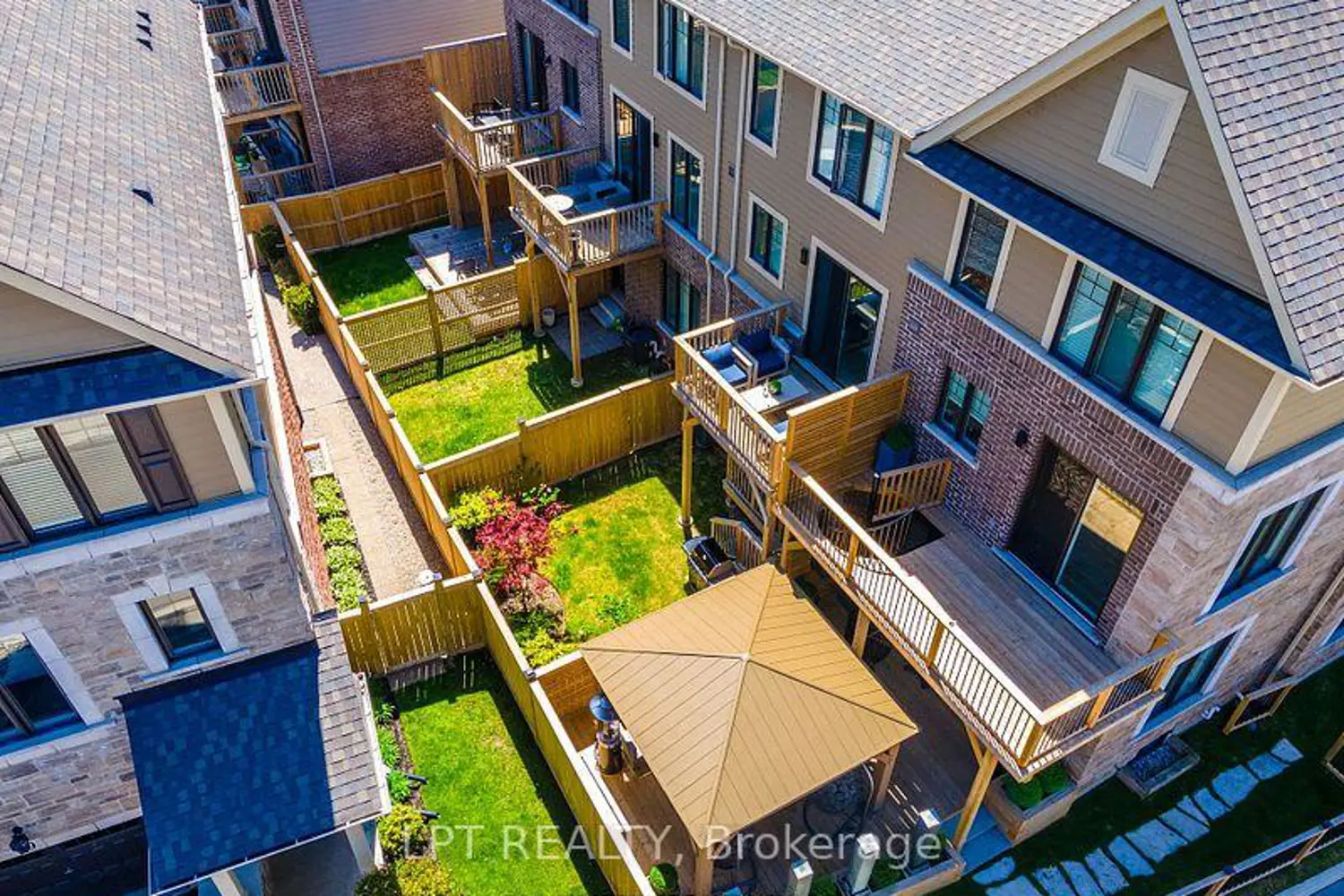 Additional image 9 of 16 Place Polonaise Drive Place Polonaise Drive