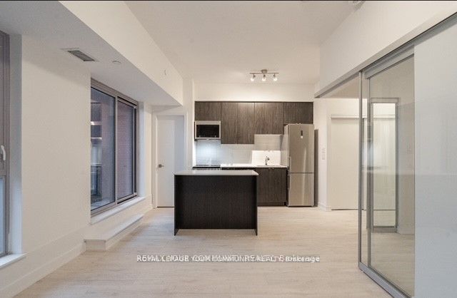 Additional image 5 of 209-2433 Dufferin Street, Toronto, ON, M6E 0B4
