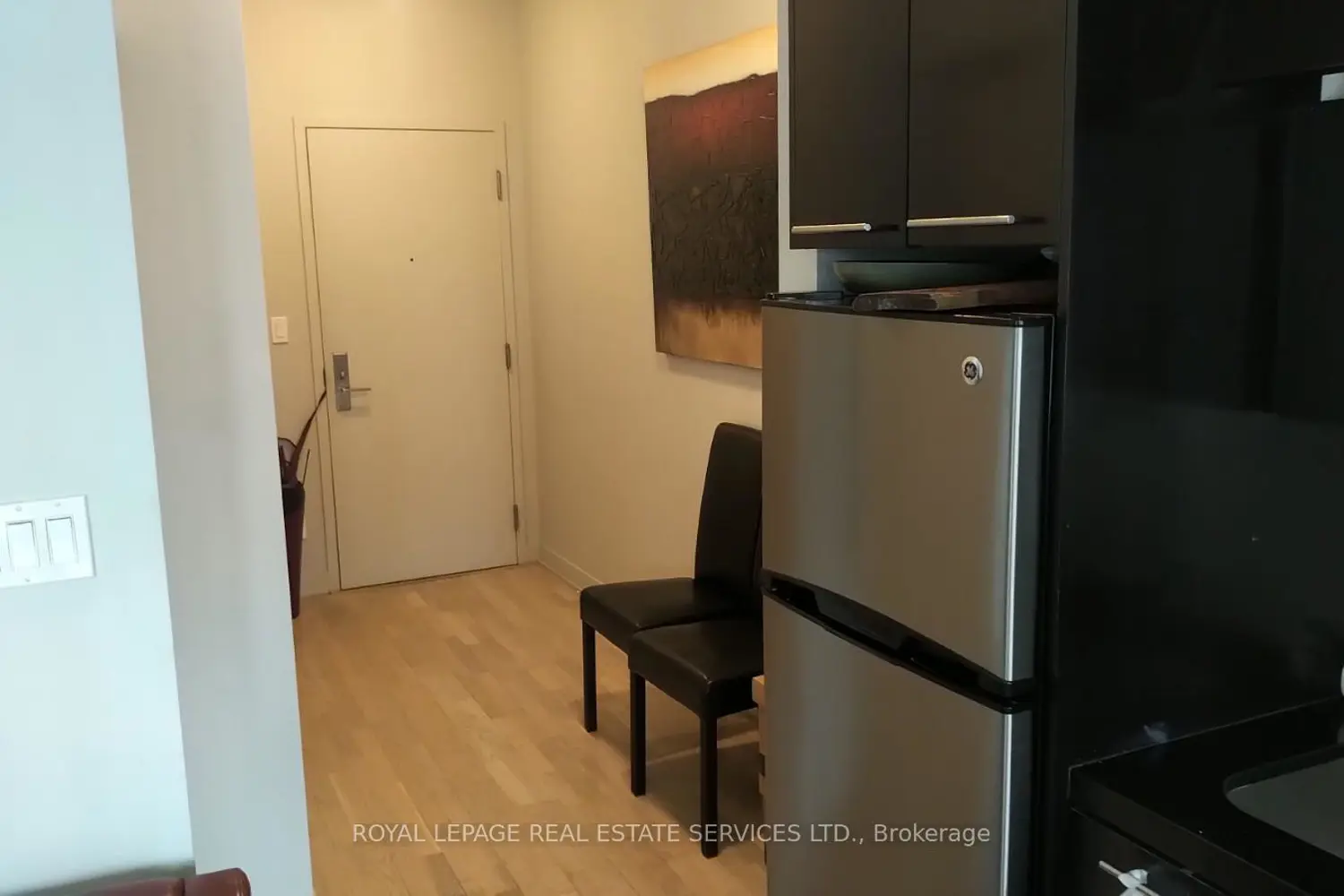Additional image 4 of 126 Simcoe Street 1629