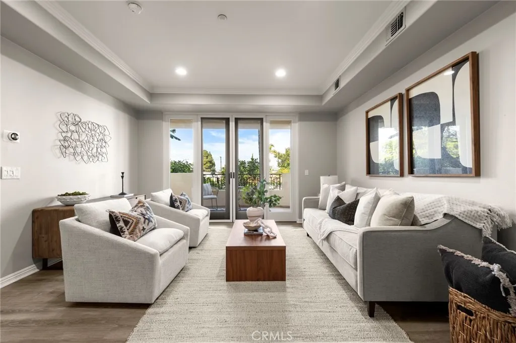 Additional image 62 of 401 Bernard Street Unit 211, Costa Mesa, CA 92627