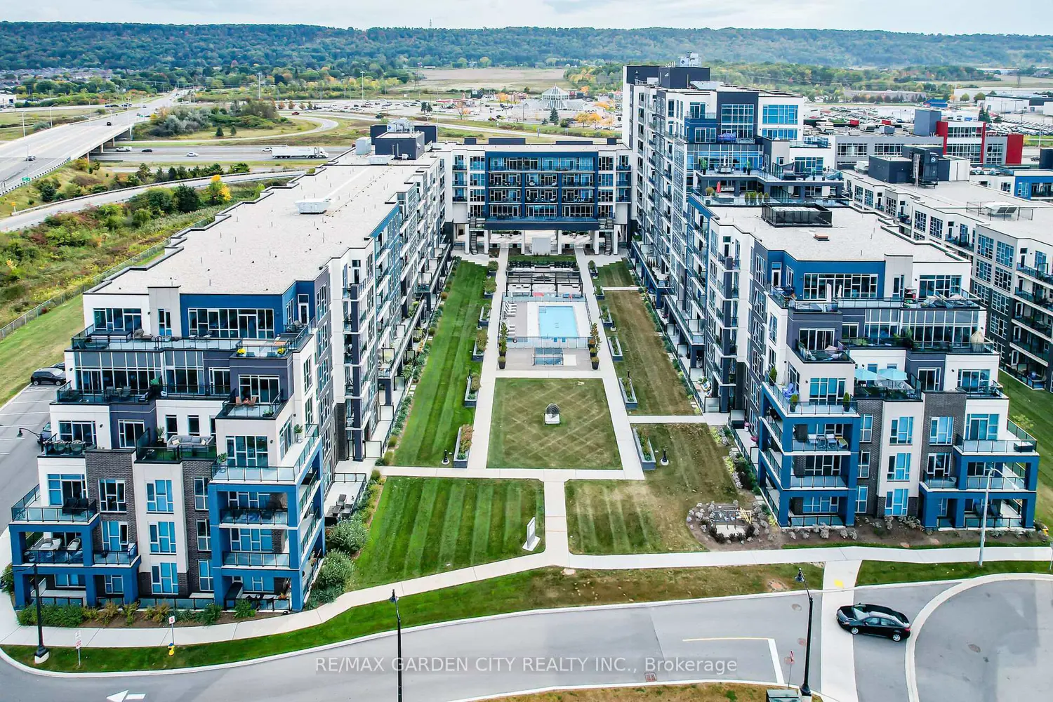 Additional image 20 of 16 Concord Place 431