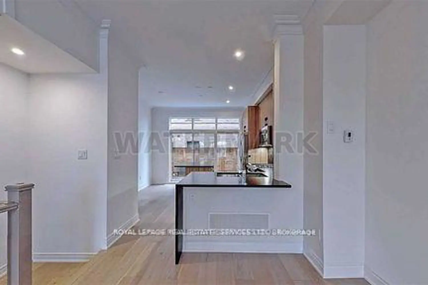 Additional image 8 of 3879B Bloor Street