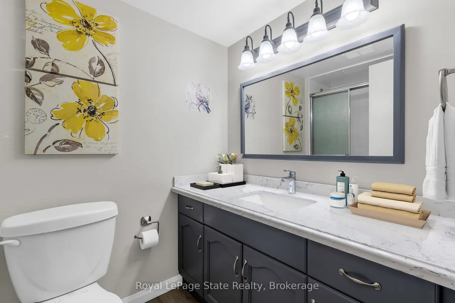 Additional image 10 of 301 Frances Avenue 704