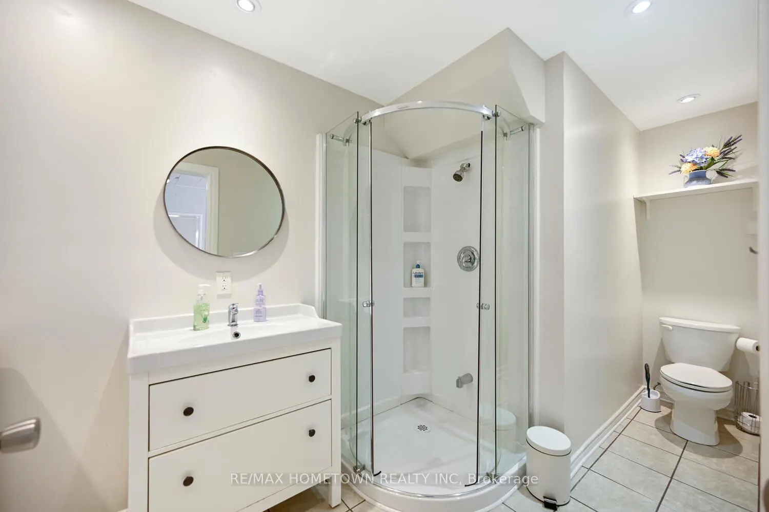 72 Havelock Street photo 3