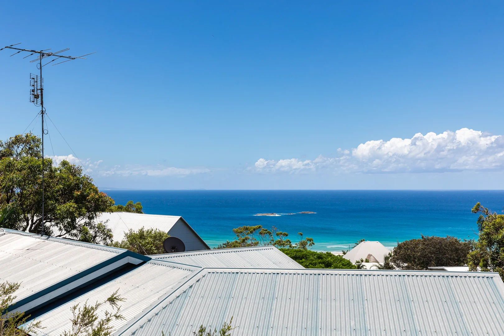 Additional image 20 of 2/5 Baker Crt, Point Lookout QLD 4183