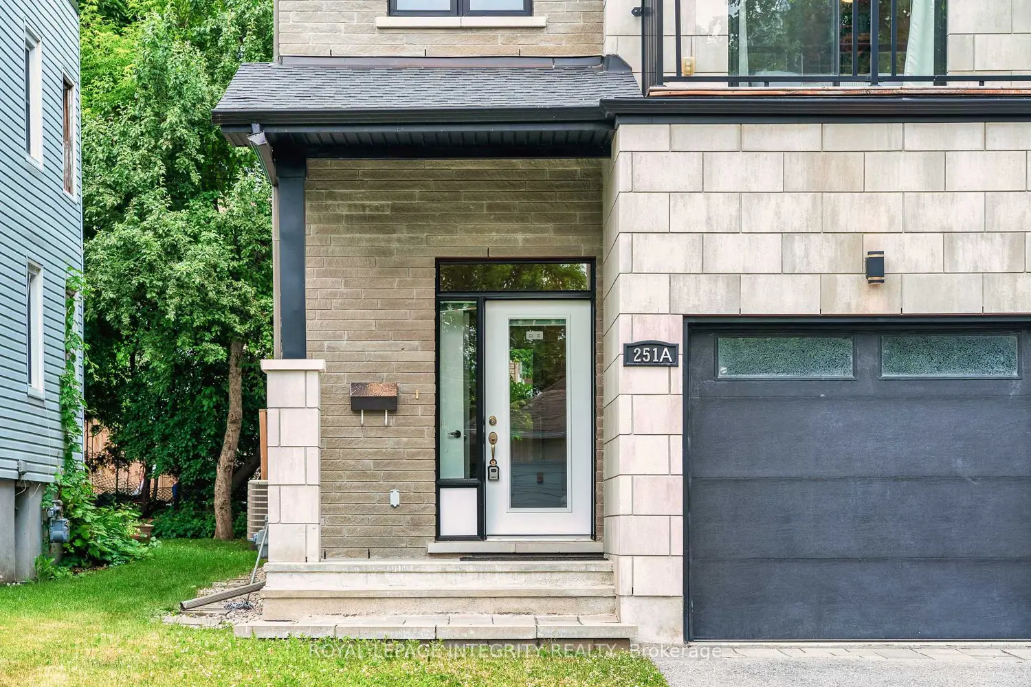 251 Glynn Avenue A photo 2