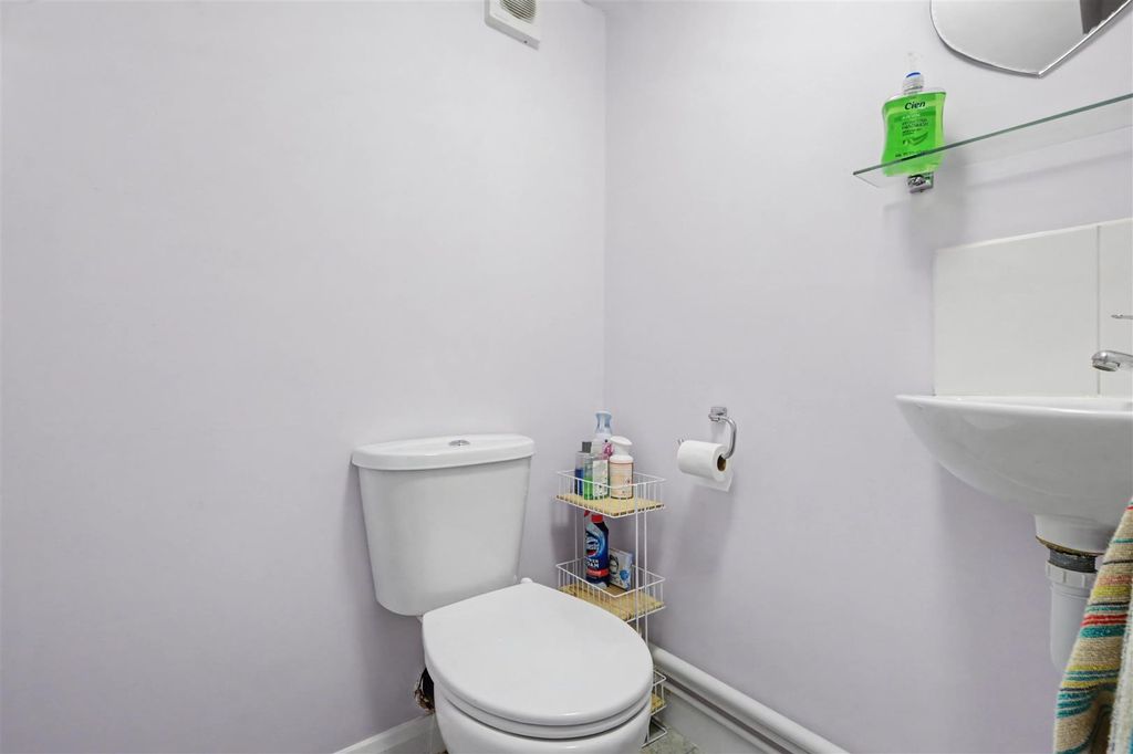Additional image 10 of 3 bed semi-detached house for saleFarm Road, Chilwell, Nottingham NG9