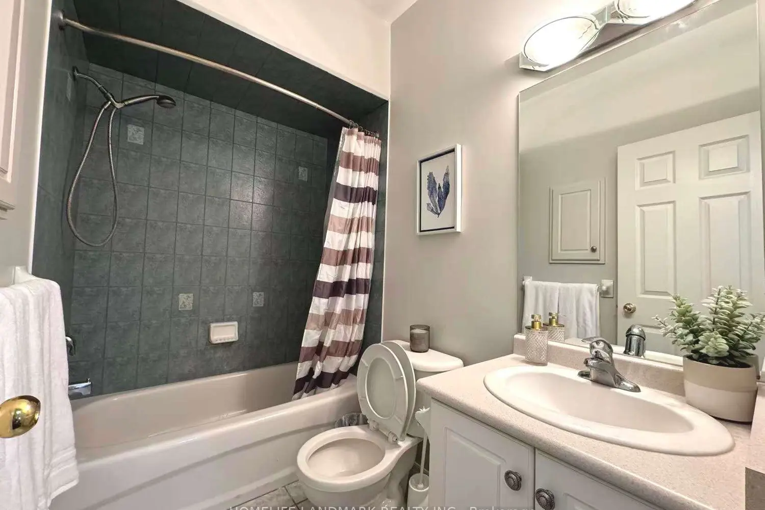 Additional image 6 of 265 Dock Road