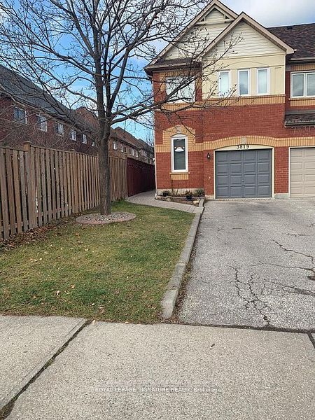 3819 Allcroft Road, Mississauga, ON, L5N 7E1