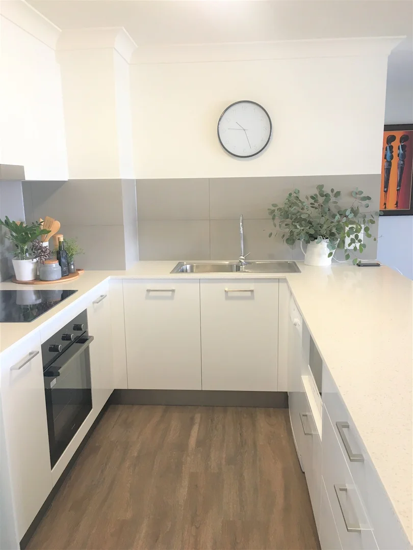 Additional image 9 of 70 Remembrance drive, Surfers Paradise QLD 4217