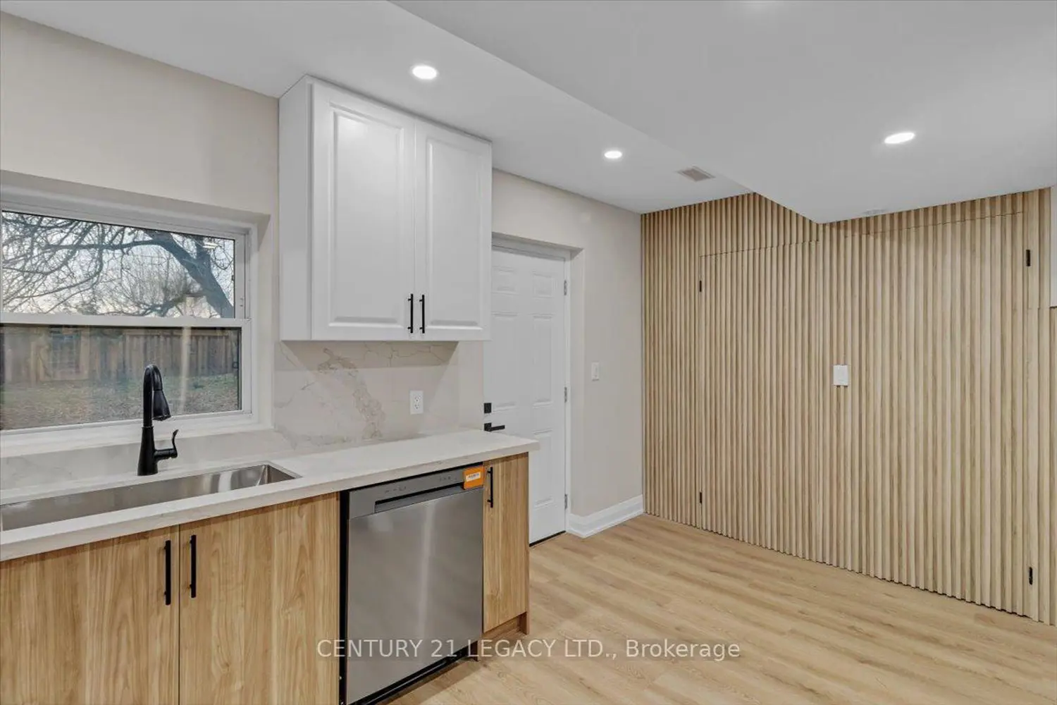 Additional image 9 of 2027 Churchill Avenue