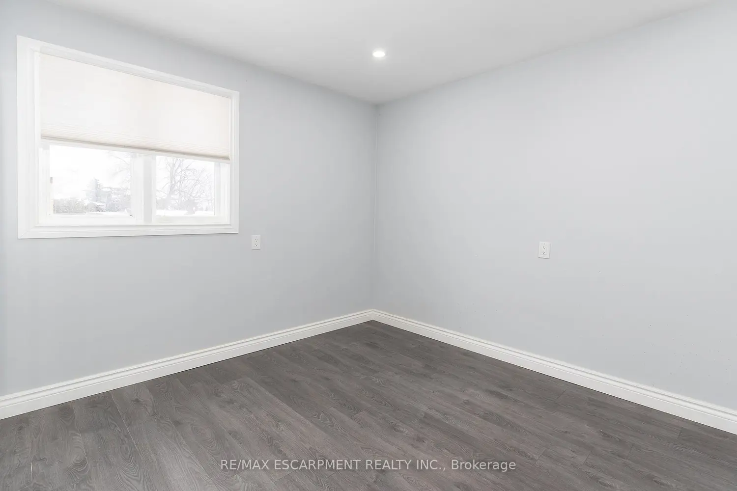 Additional image 13 of 2448 Wilson Street