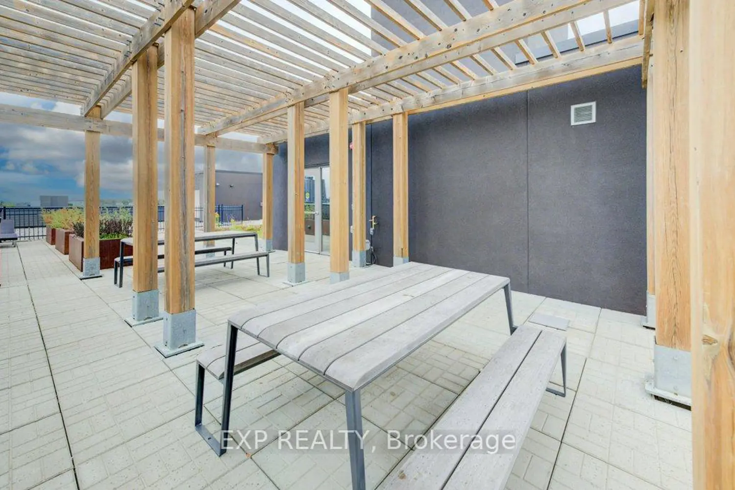 Additional image 17 of 250 Albert Street 718