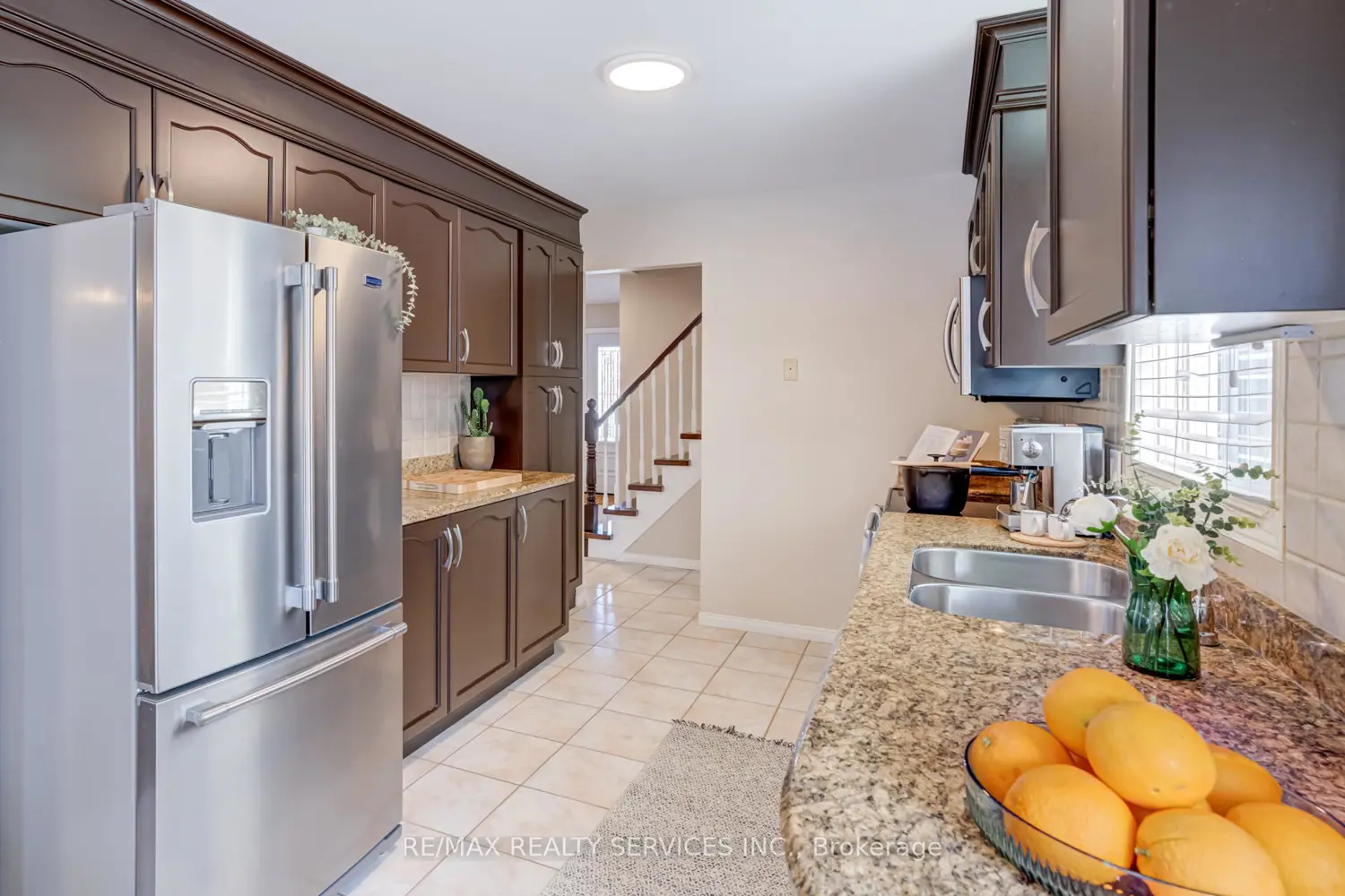 Additional image 9 of 15 Claudette Gate