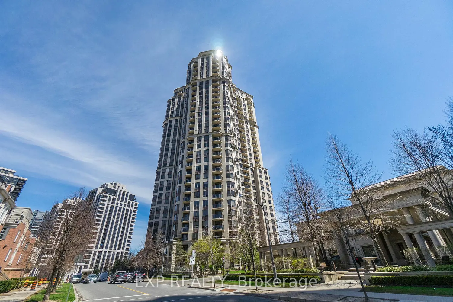 Additional image 20 of 80 Harrison Garden Boulevard 220