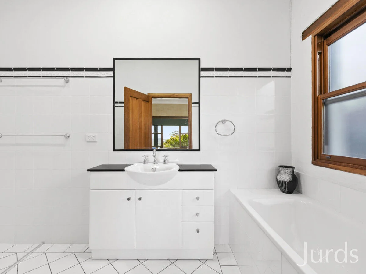 Additional image 26 of 266 Bimbadeen Road, Mount View NSW 2325