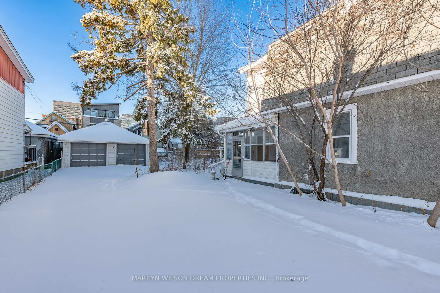 92 Stonehurst Avenue photo 3