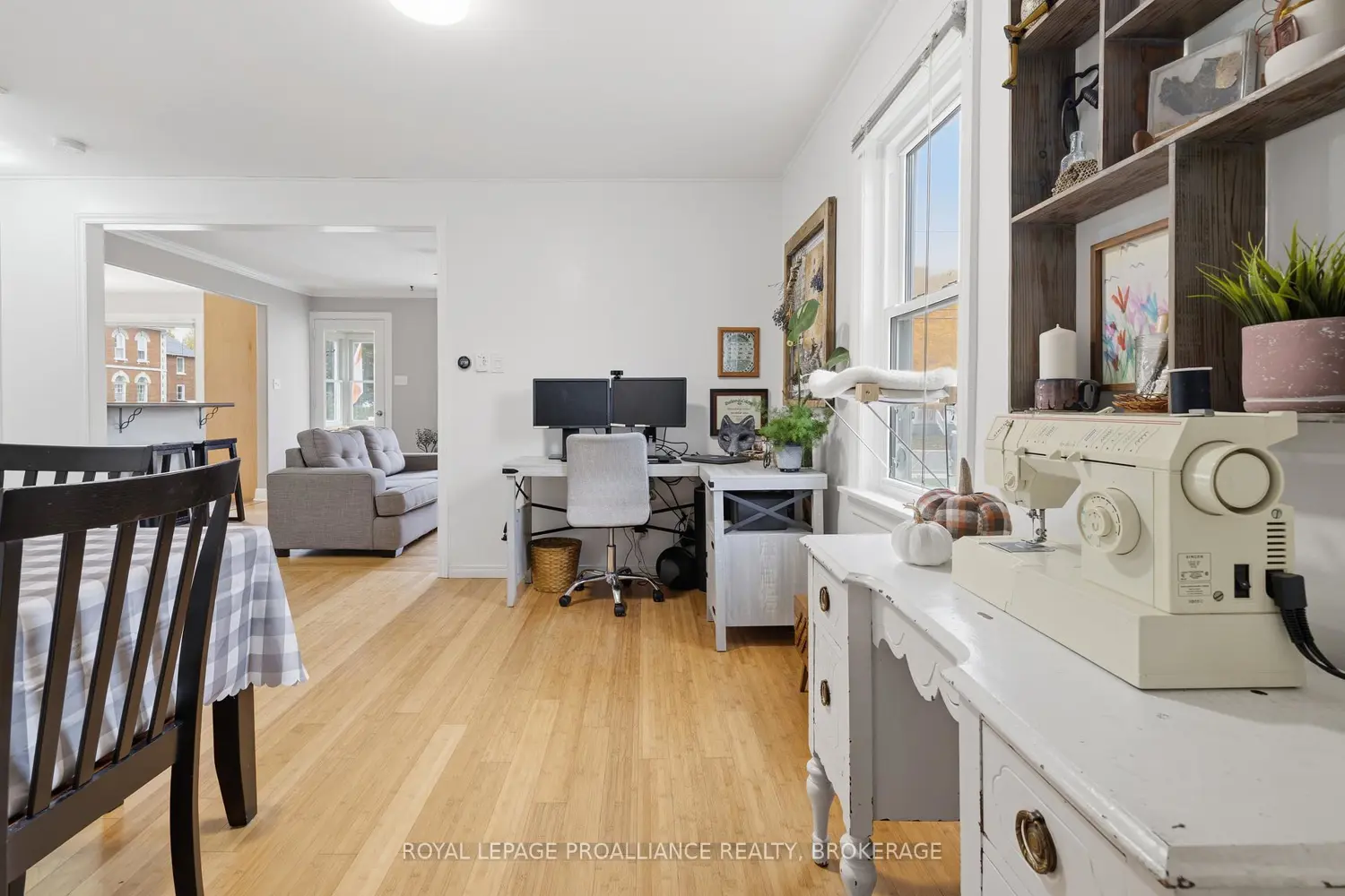 Additional image 18 of 225 East Street