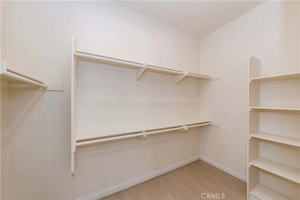 Additional image 23 of 191 Frame, Irvine, CA 92618