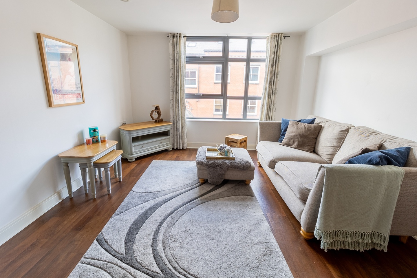 2 Bed Flat, Lion Court, B18, N1 7GU
