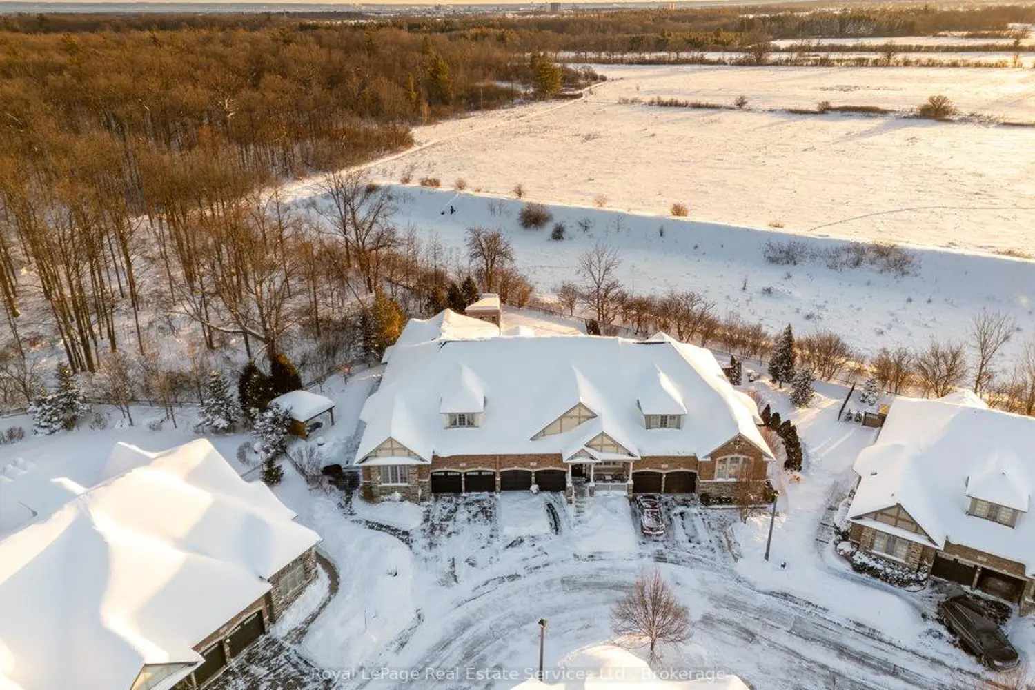 Additional image 16 of 3353 Liptay Avenue 12