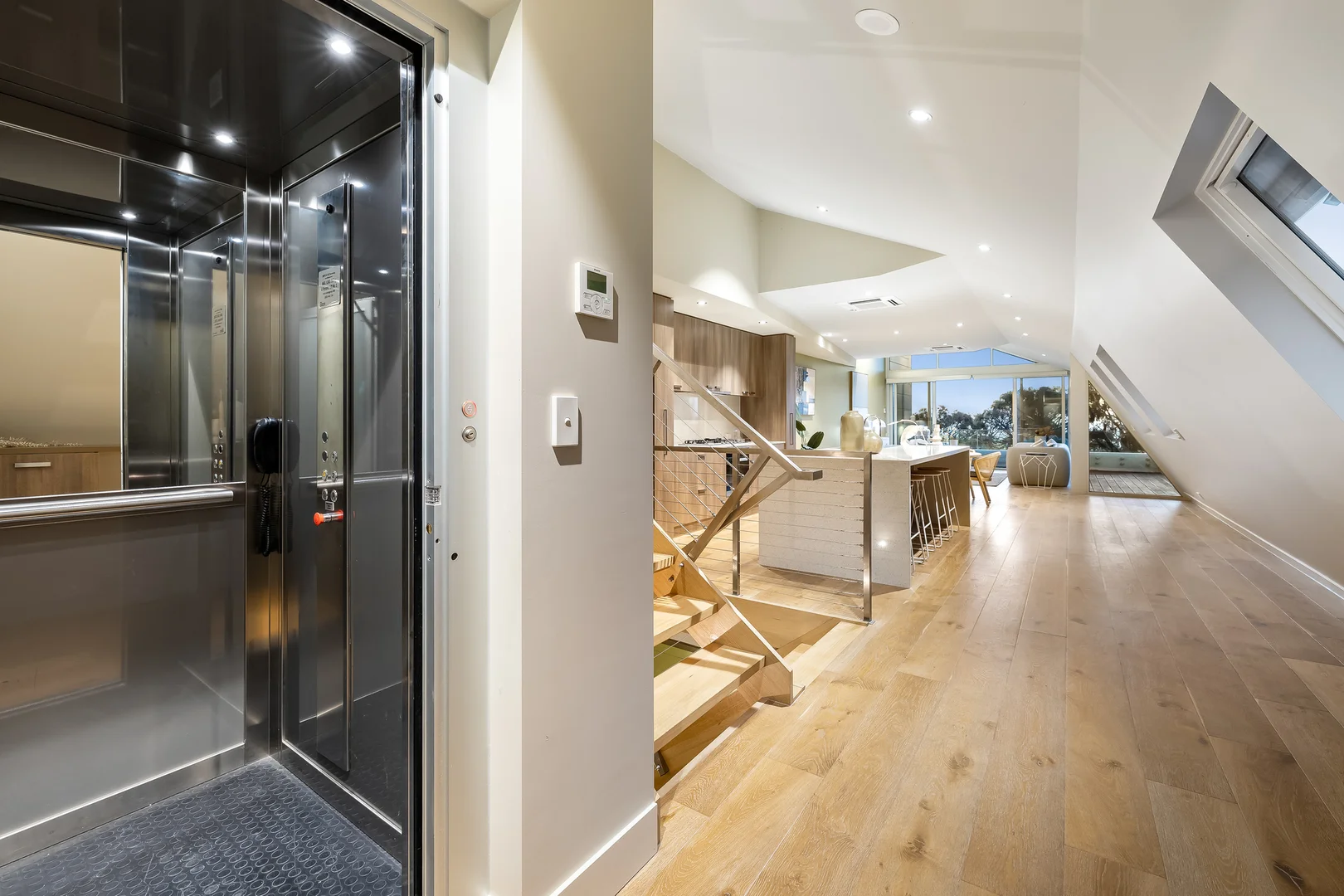 Additional image 10 of 1/243 Beach Road, Black Rock VIC 3193