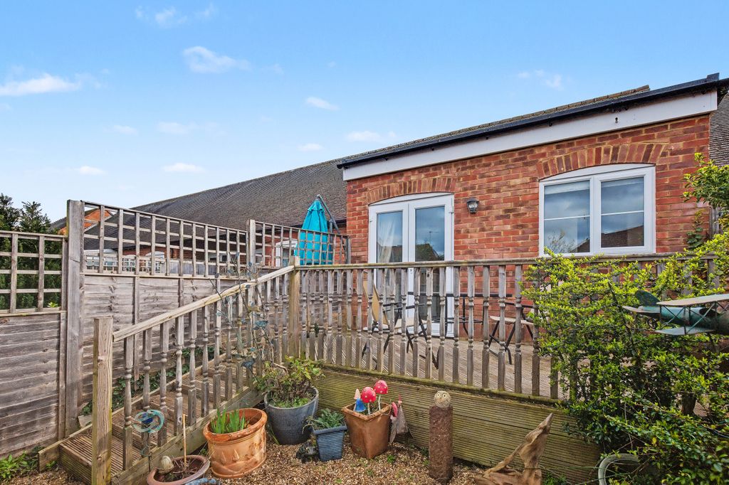Additional image 12 of 1 bed terraced bungalow for saleOrchard Close, Thame OX9