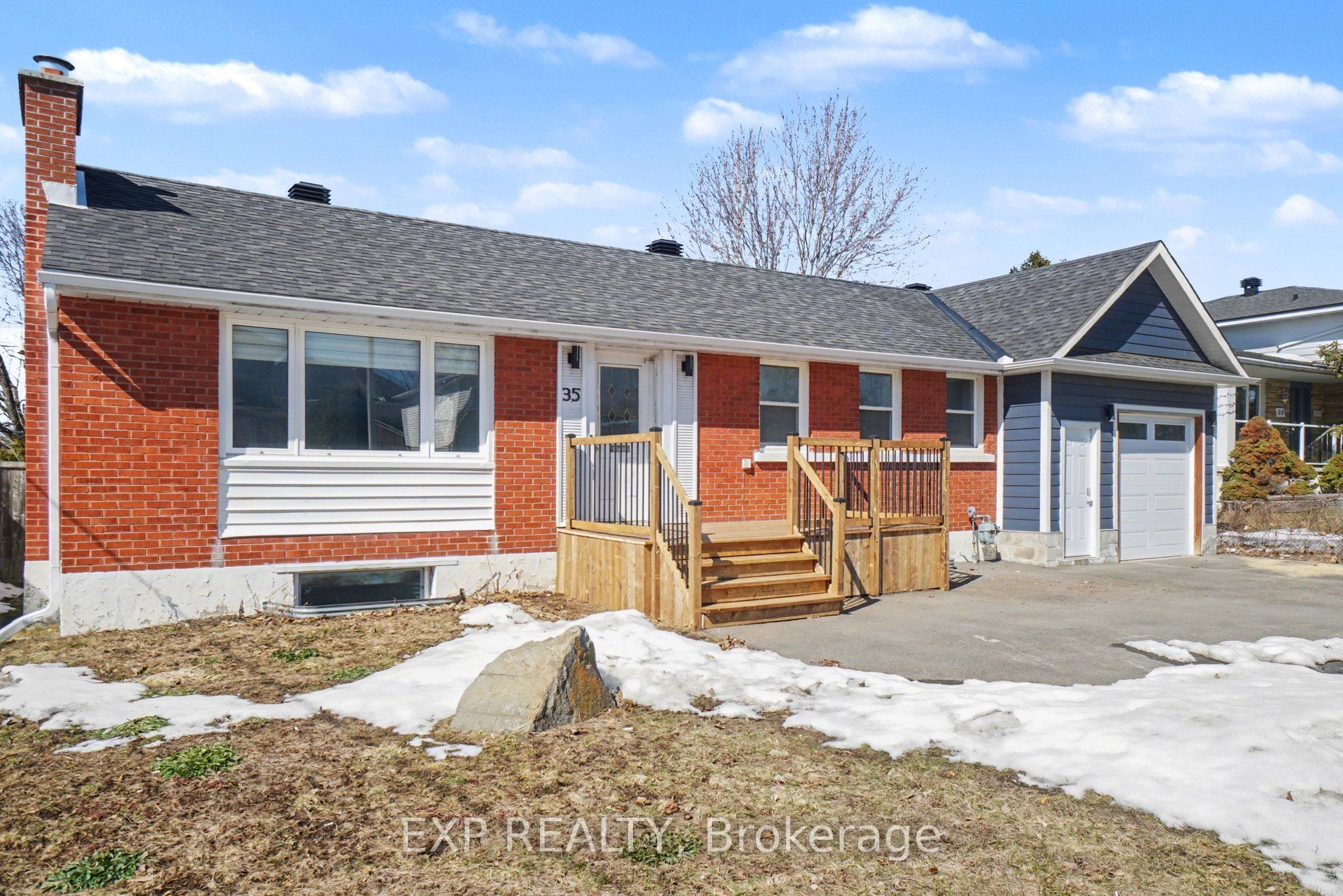 35 Withrow Avenue, Ottawa, ON, K2G 2H7