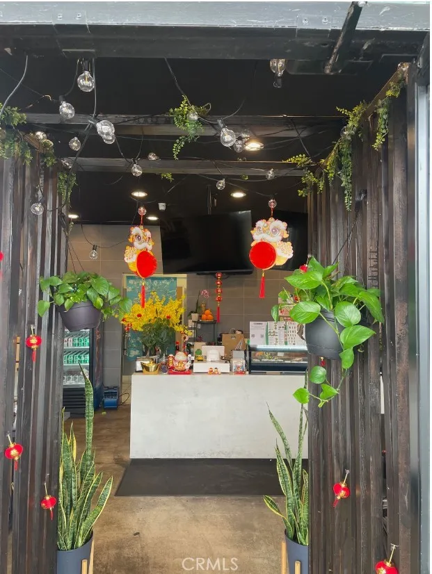 Additional image 12 of 2610 W Edinger Street Unit D, Santa Ana, CA 92704