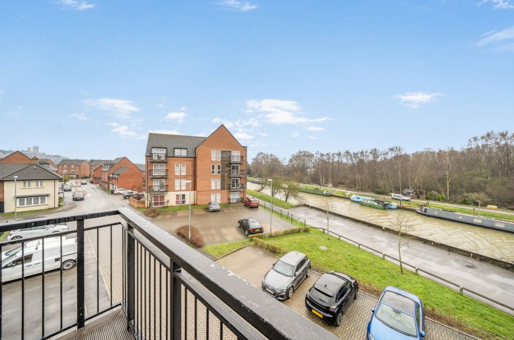 Additional image 13 of 2 bed flat for saleAngelica Road, Lincoln, Lincolnshire LN1