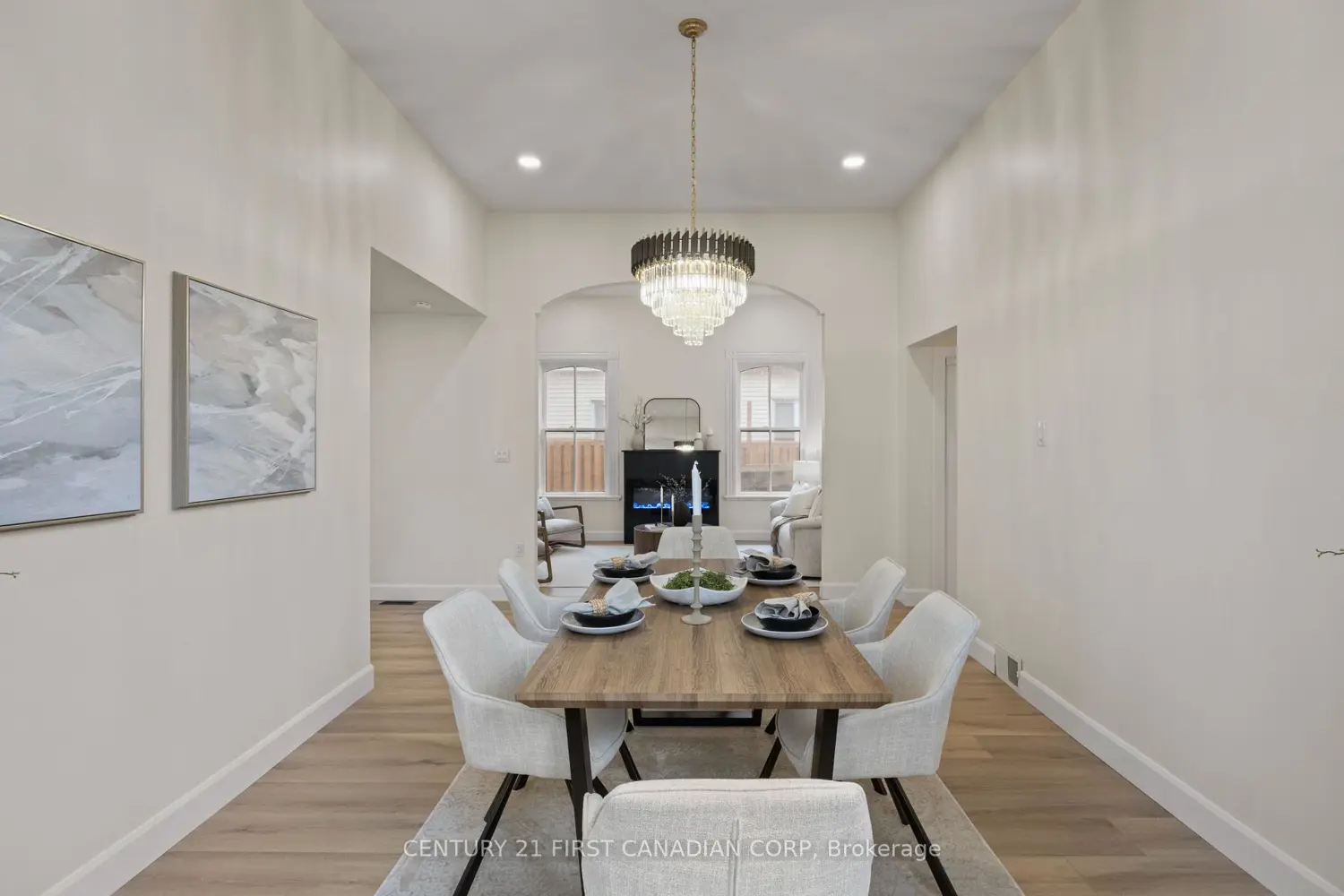 Additional image 4 of 14 Euclid Avenue