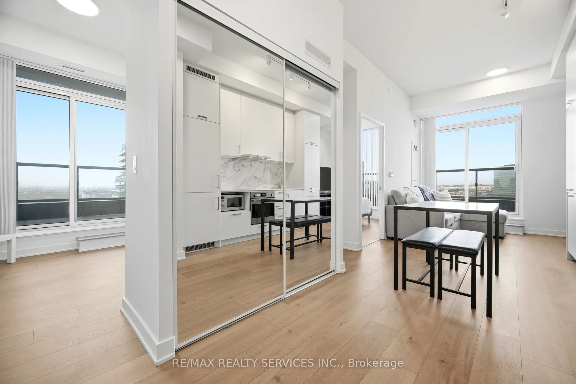 Additional image 6 of 1007-60 Honeycrisp Crescent, Vaughan, ON, L4K 0N5