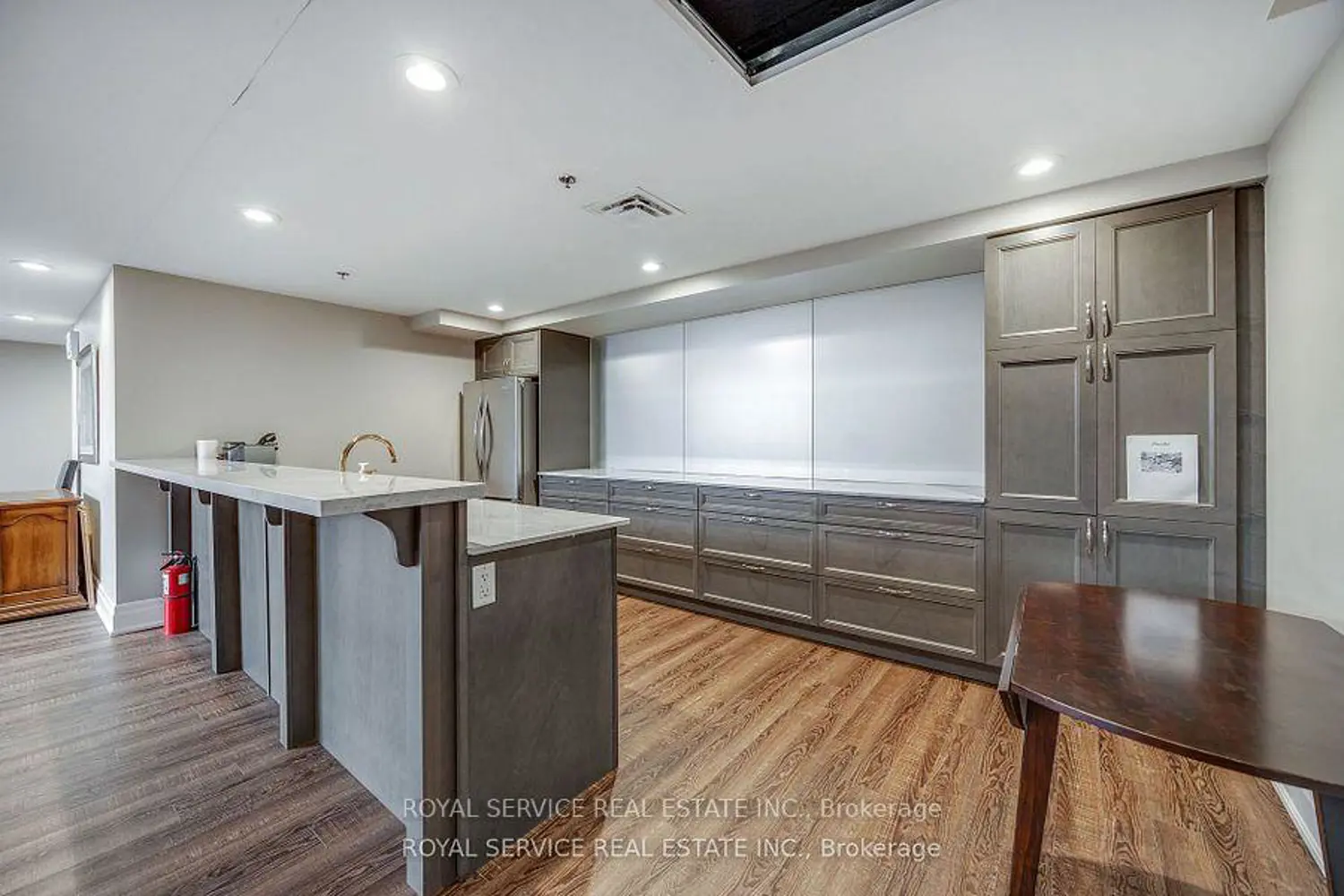 Additional image 16 of 21 Brookhouse Drive 220