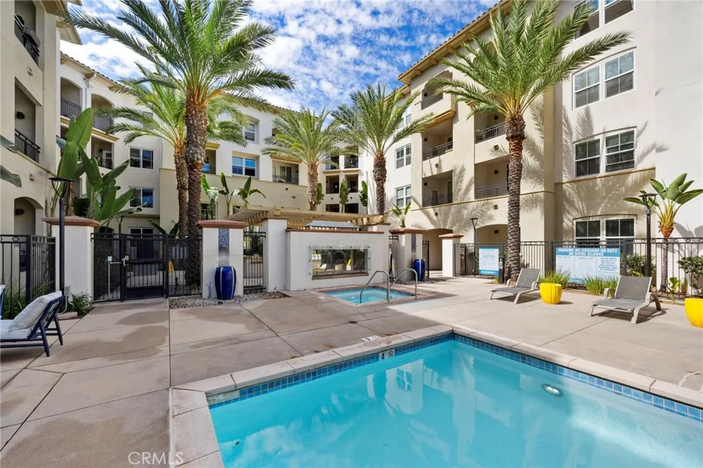 Additional image 109 of 401 Bernard Street Unit 211, Costa Mesa, CA 92627