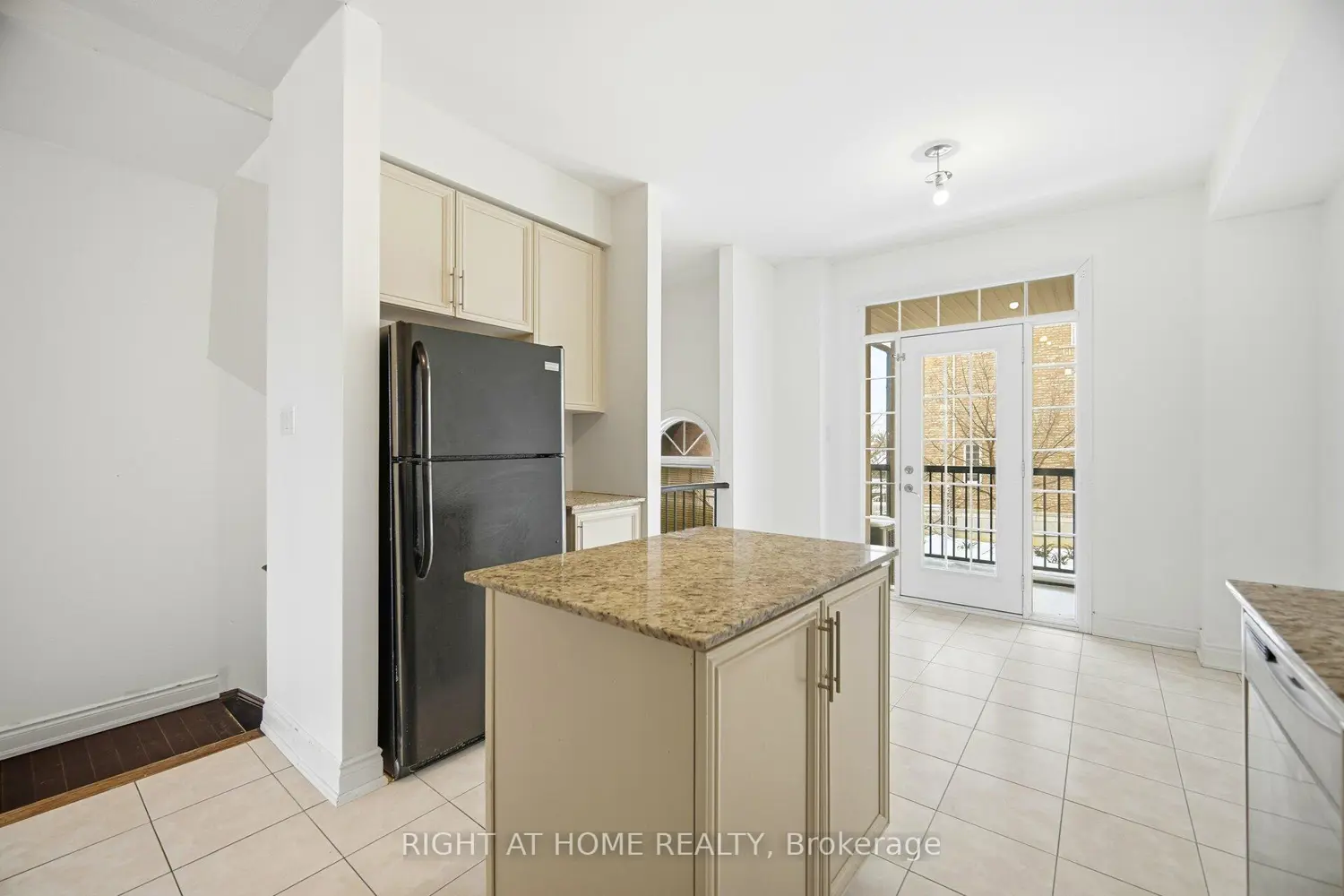 Additional image 2 of 7114 Triumph Lane