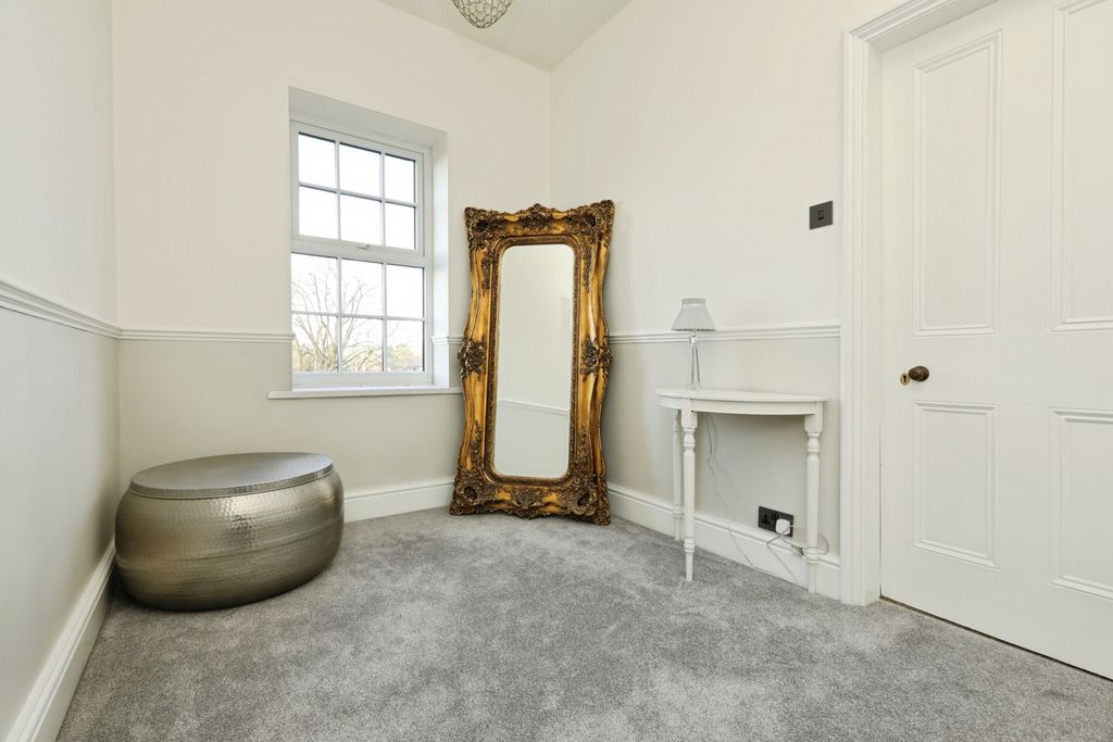 Additional image 27 of 7 bed detached house for sale94, Welham Road, Retford DN22