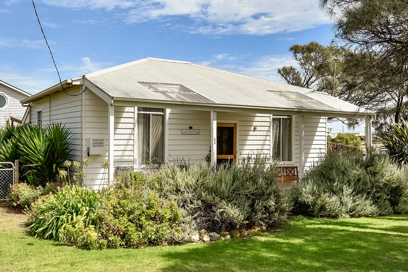 1 Arthur Street, Beachport SA 5280