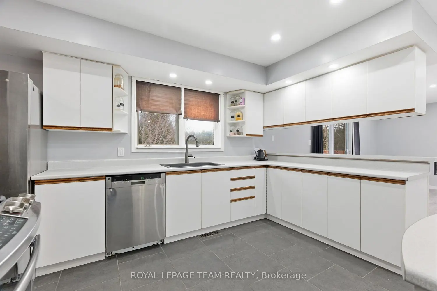 Additional image 7 of 2859 Wolf Grove Road