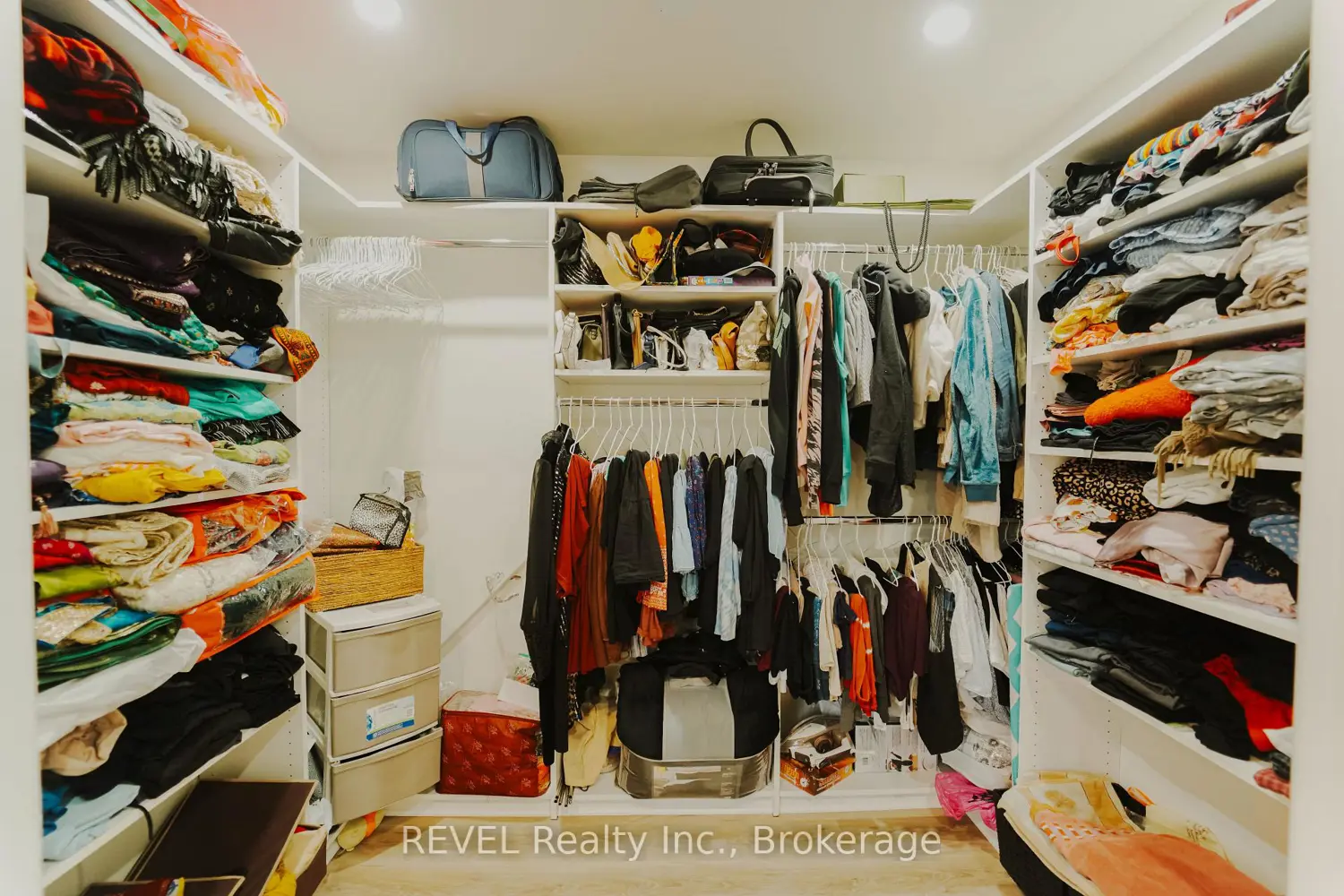 Additional image 11 of 6978 Shannon Drive