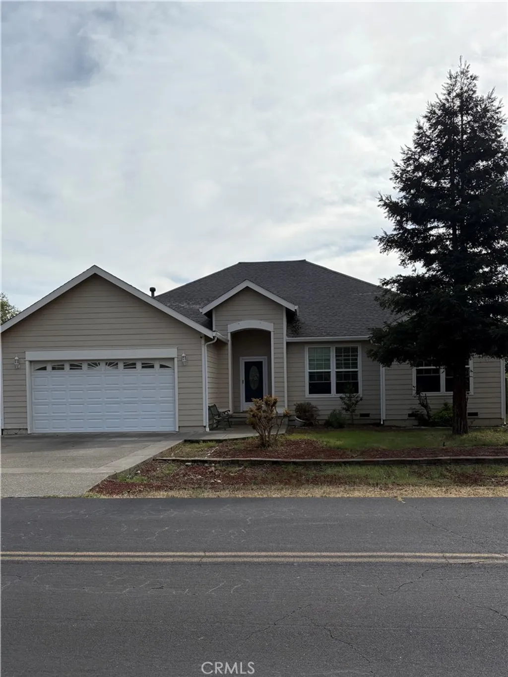 19611 Mountain Mdw S, Hidden Valley Lake, CA 95467