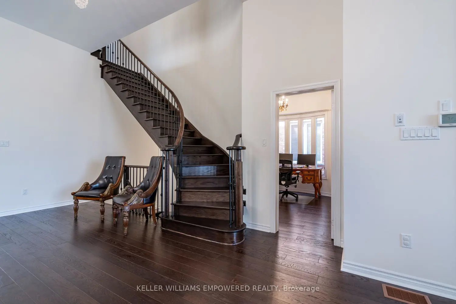 55 Ironside Drive photo 4