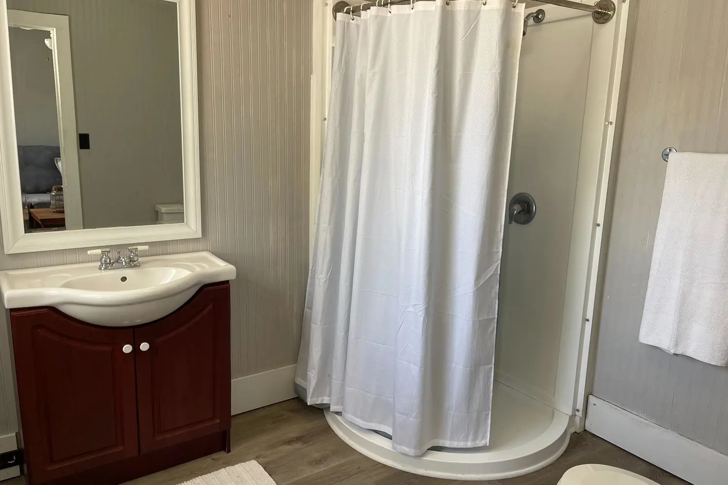 Additional image 14 of 147 Dufferin Street