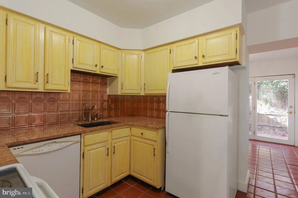 Additional image 7 of 1019 N Monroe Street, Wilmington, DE 19801